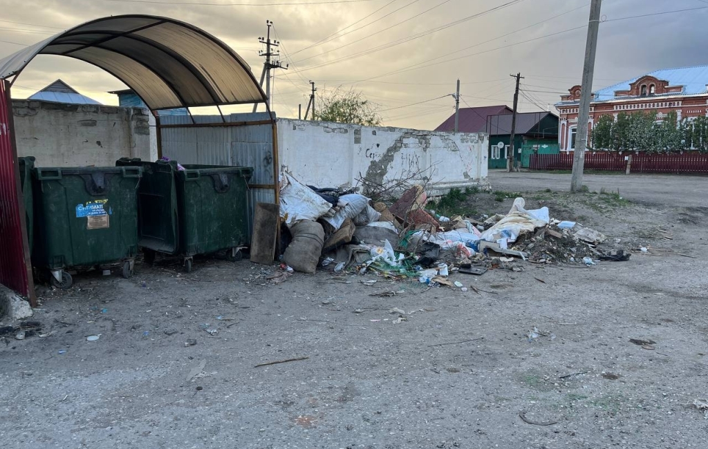 «Недопустимая ситуация» сложилась с мусором в Калининске